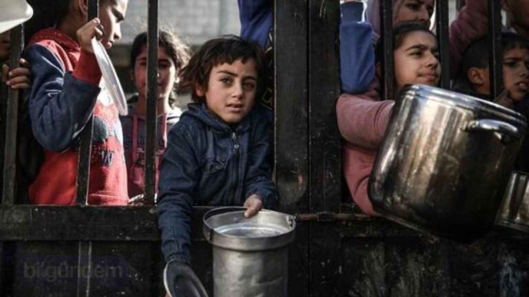 BM'den İsrail'e Gazze'de İnsani Yardım Engelleme Suçlaması