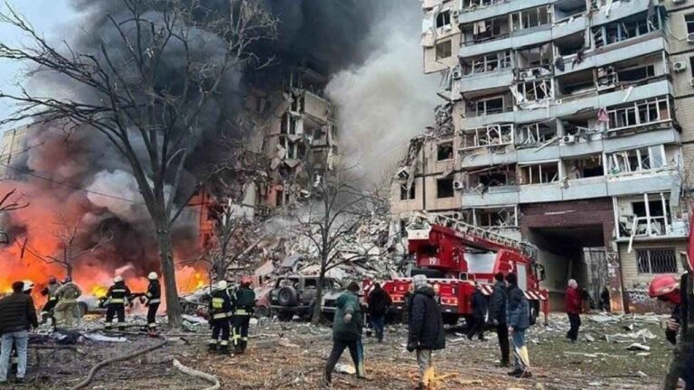 Rusya'dan Ukrayna'ya füze saldırısı